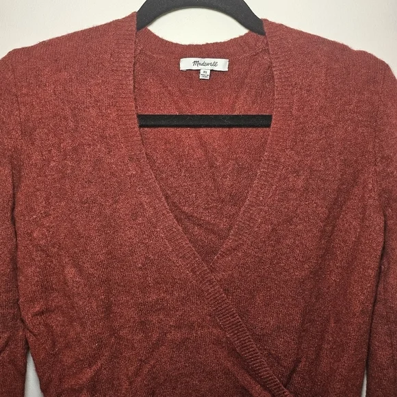 VGUC Madewell Wrap-Front Pullover Sweater in Coziest Yarn Xsmall Heather Scarlet - Picture 5 of 12